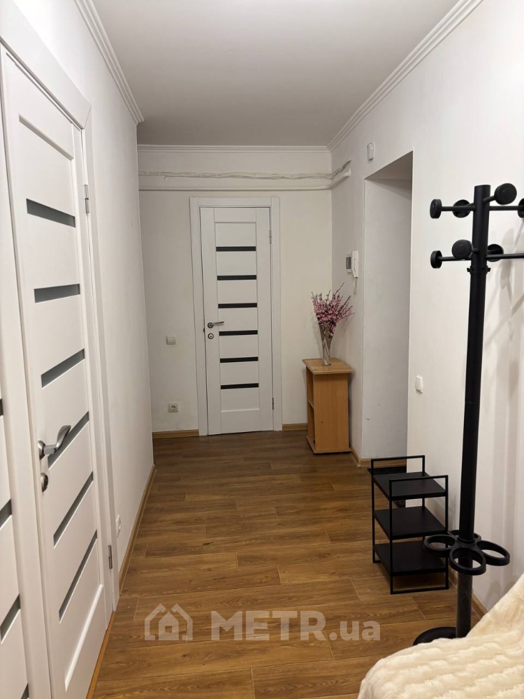 Фото коммерческой недвижимости, г. Черноморск, проспект Мира 41 (9628-3)
