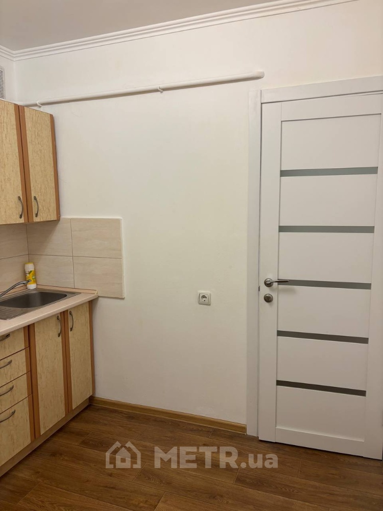 Фото коммерческой недвижимости, г. Черноморск, проспект Мира 41 (9628-7)