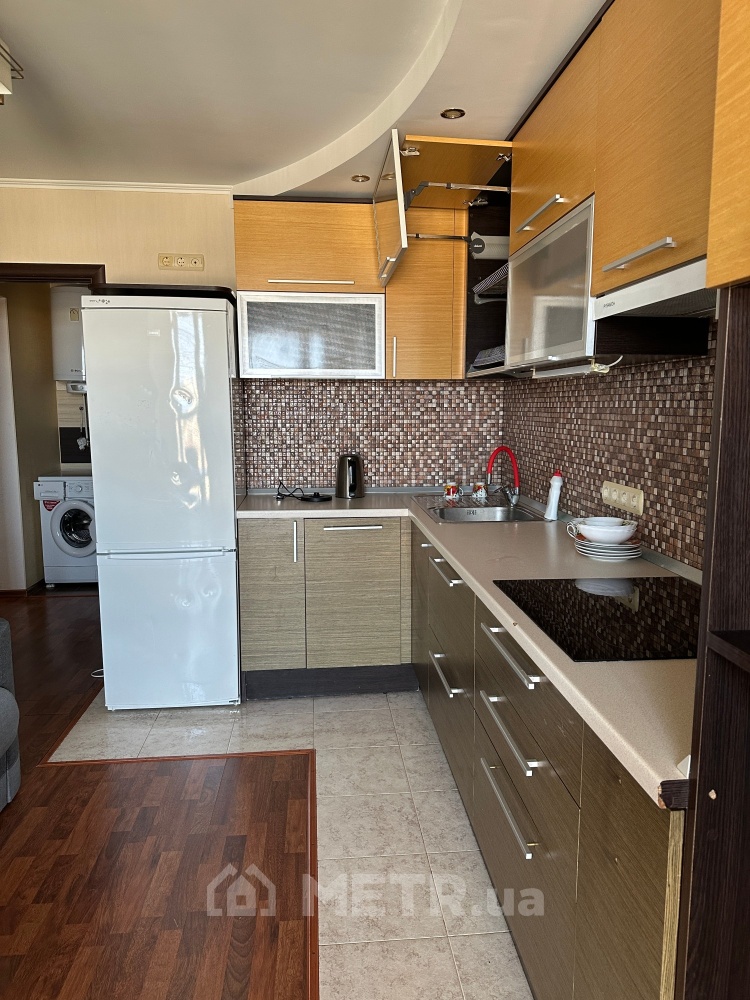 Фото квартиры, г. Черноморск, ул. 1 Мая 19 (21284-5)