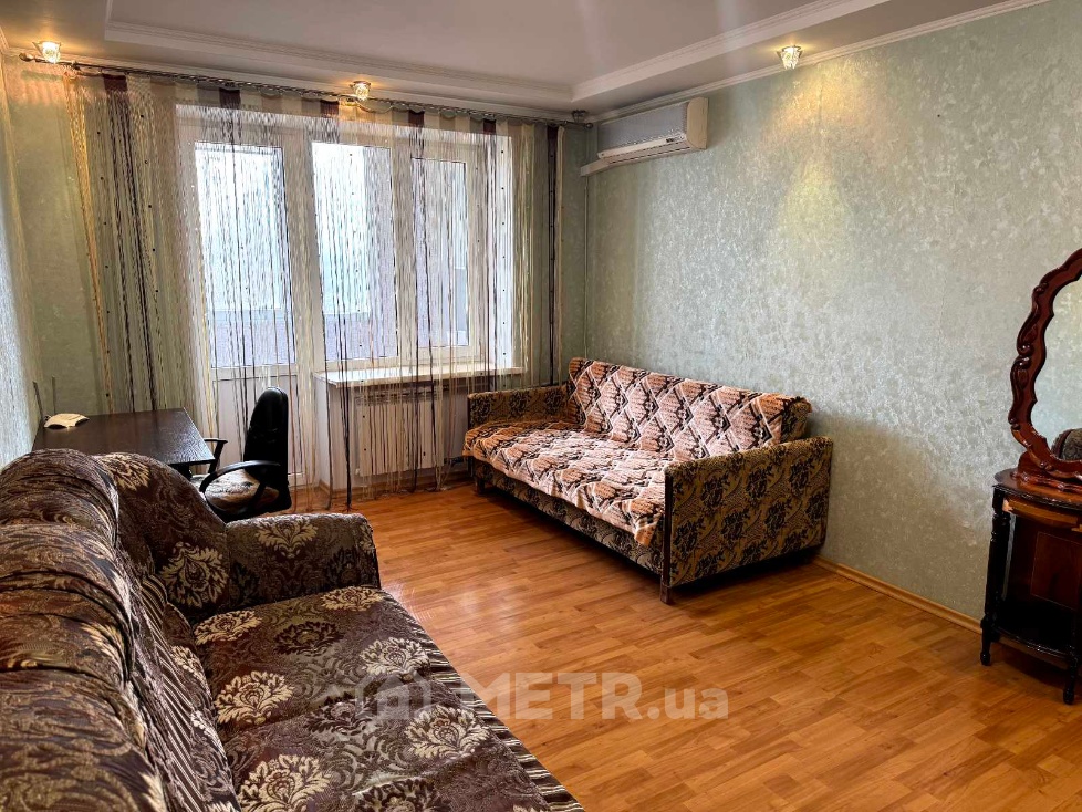 Фото квартиры, г. Черноморск, ул. Спортивная 3 (21334-1)