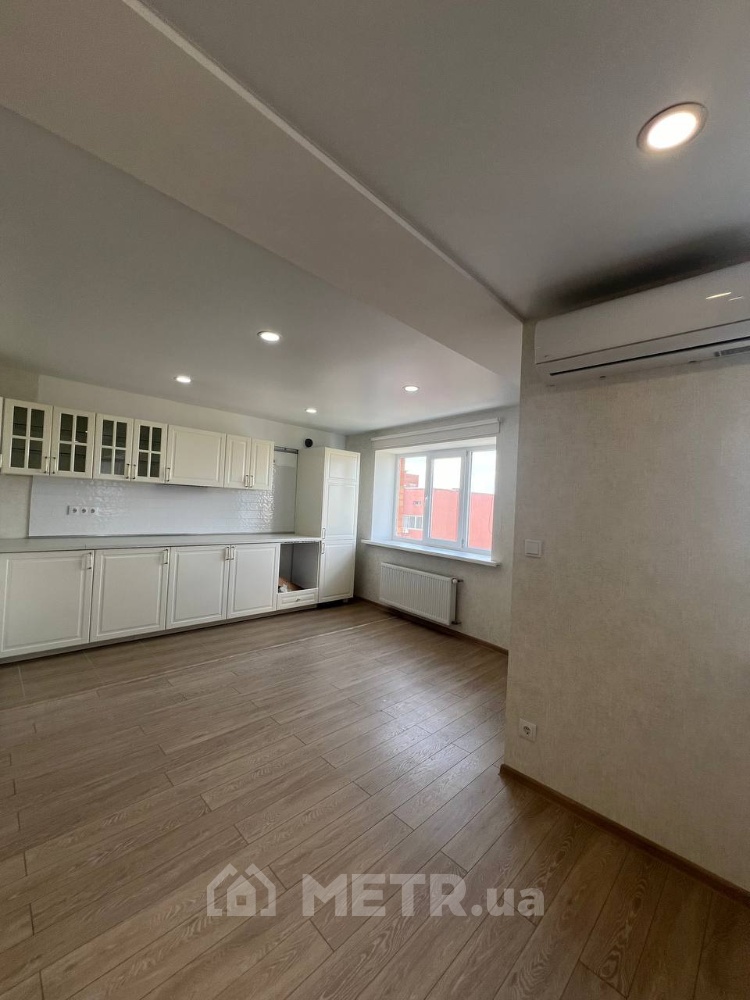 Фото квартиры, г. Черноморск, ул. Парусная 1О (21361-3)