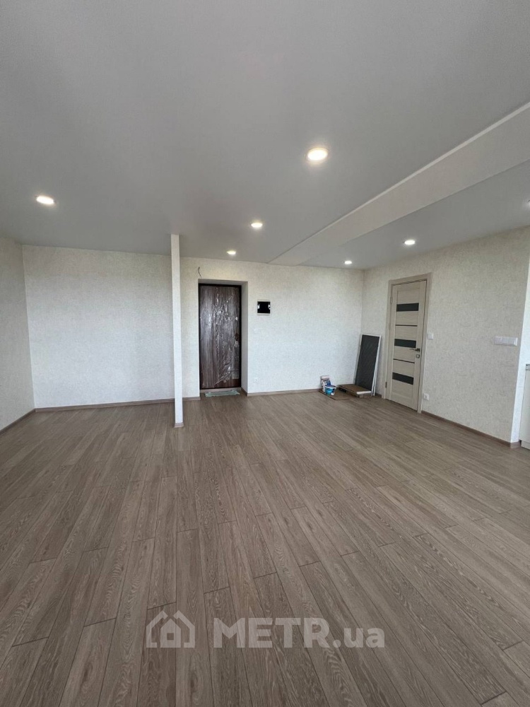 Фото квартиры, г. Черноморск, ул. Парусная 1О (21361-4)