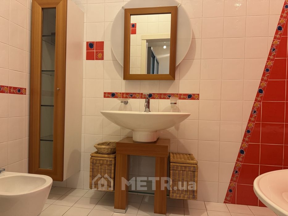 Фото квартиры, г. Одесса, ул. Вице-адмирала Азарова 13 (21374-18)