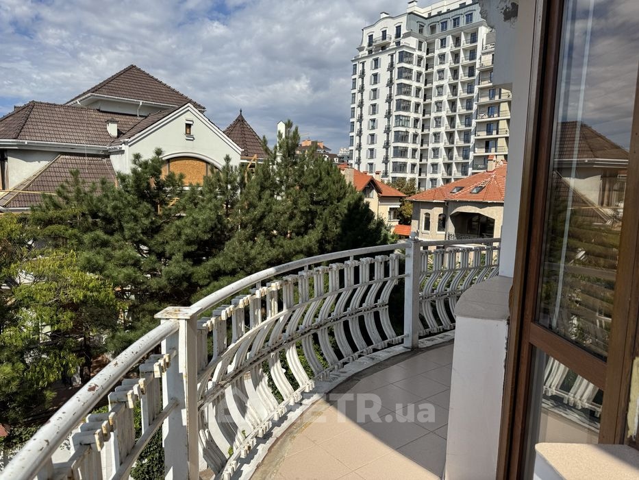 Фото квартиры, г. Одесса, ул. Вице-адмирала Азарова 13 (21374-19)