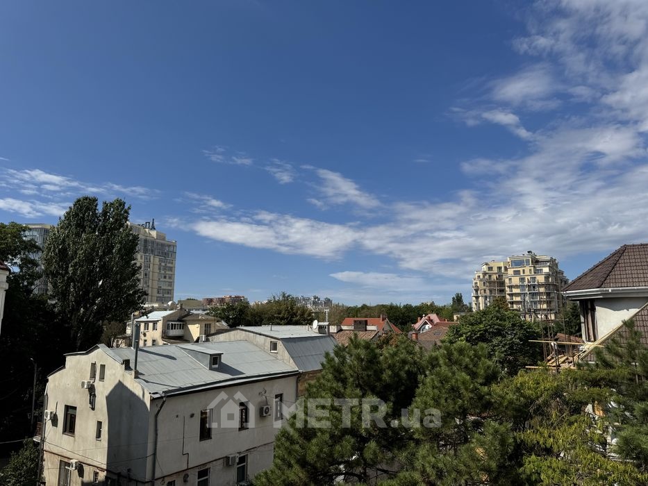 Фото квартиры, г. Одесса, ул. Вице-адмирала Азарова 13 (21374-21)