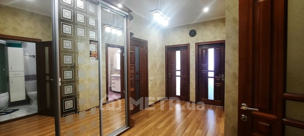 Фото квартиры, г. Одесса, ул. Среднефонтанская 19Б (21378-18)