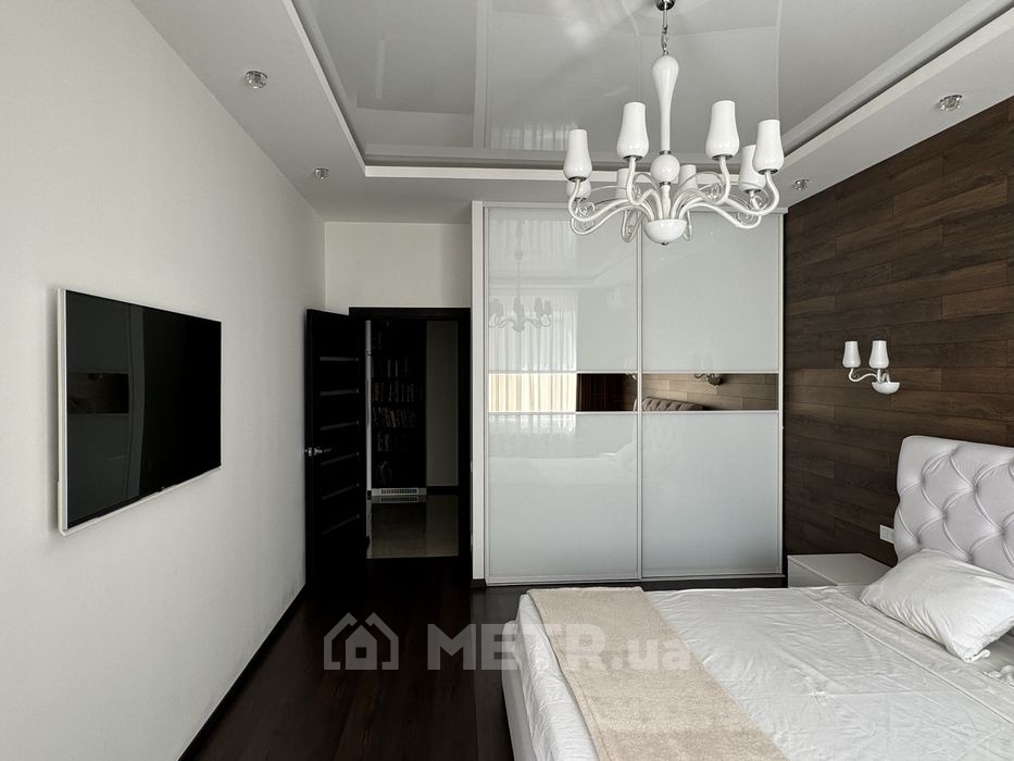 Фото квартиры, г. Черноморск, пер. Хантадзе 3 (21382-4)