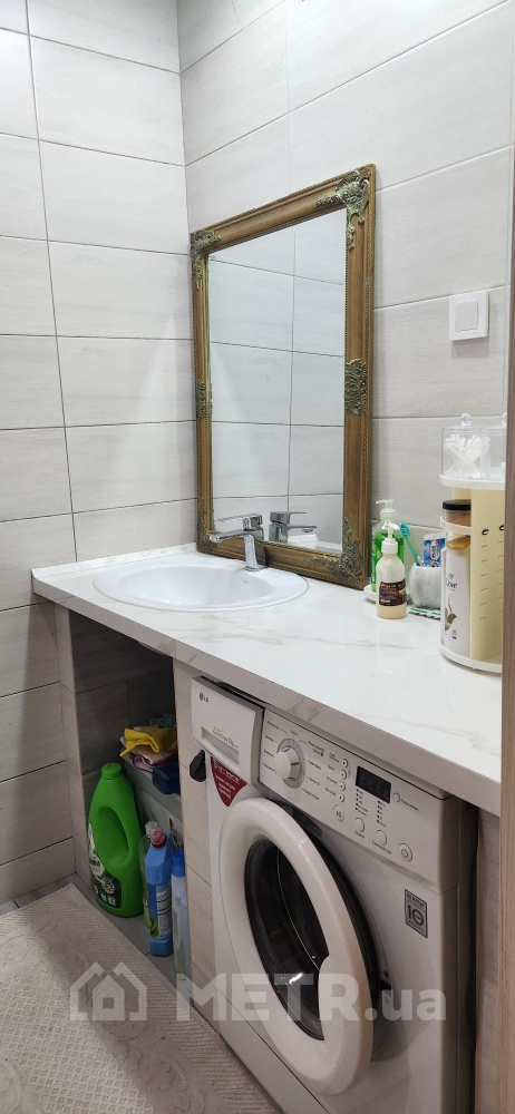 Фото квартиры, г. Черноморск, ул. Данченко 3Б (21383-10)