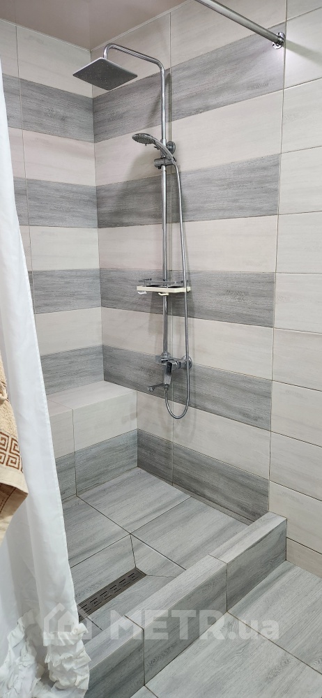 Фото квартиры, г. Черноморск, ул. Данченко 3Б (21383-12)