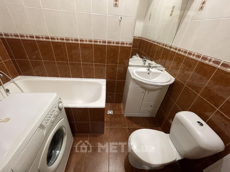 Фото квартиры, г. Одесса, ул. Спиридоновская 15 (21436-8)