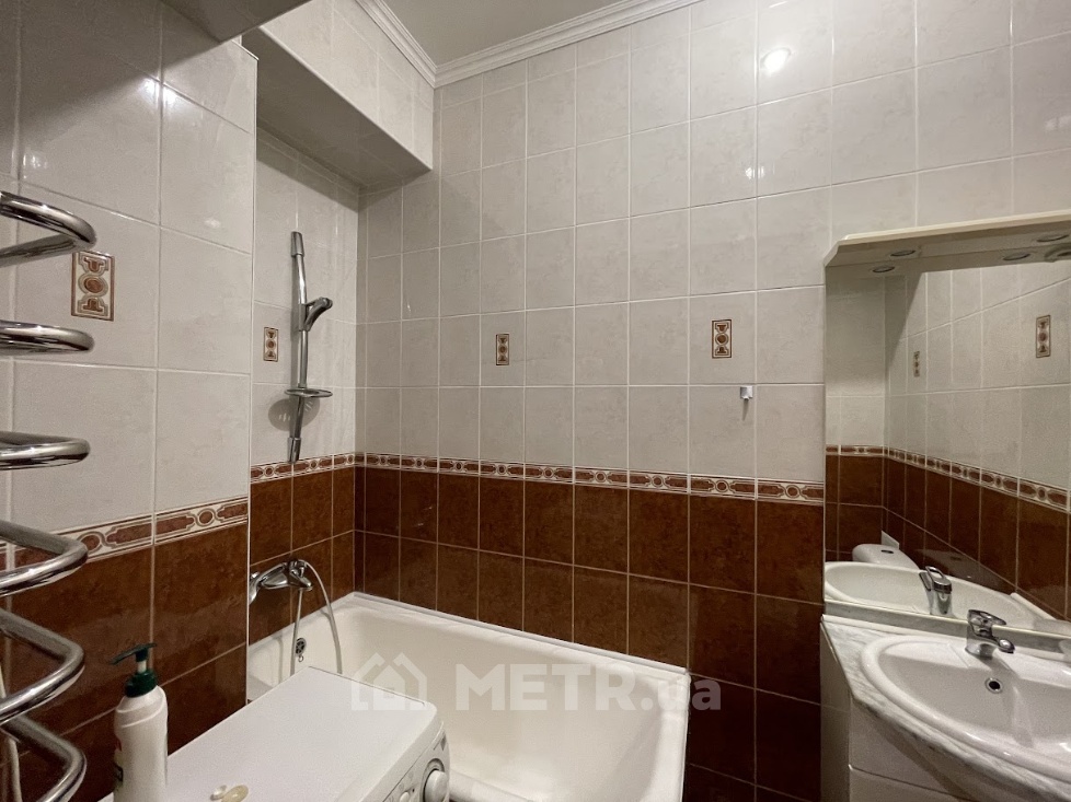 Фото квартиры, г. Одесса, ул. Спиридоновская 15 (21436-9)