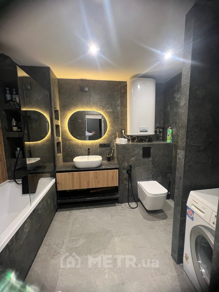 Фото квартиры, г. Черноморск, ул. Парусная 1О (21449-9)