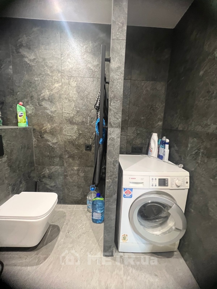 Фото квартиры, г. Черноморск, ул. Парусная 1О (21449-10)