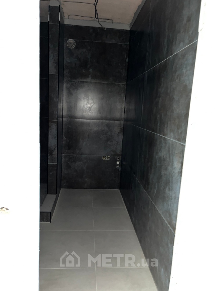 Фото квартири, смт Великодолинське, вул. Маріїнська 9 (21451-10)