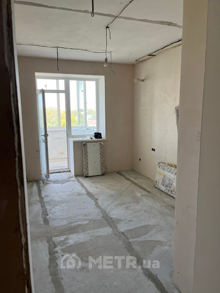 Фото квартири, смт Великодолинське, вул. Маріїнська 9 (21451-6)