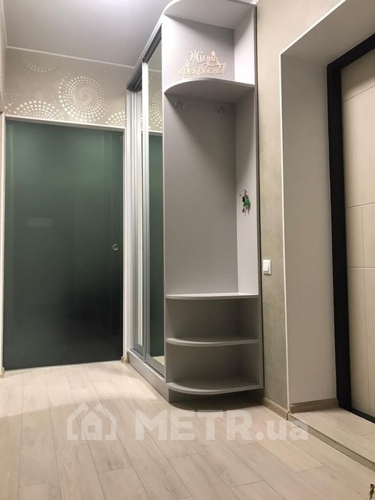 Фото квартиры, г. Черноморск, ул. Парковая 28 (21461-9)