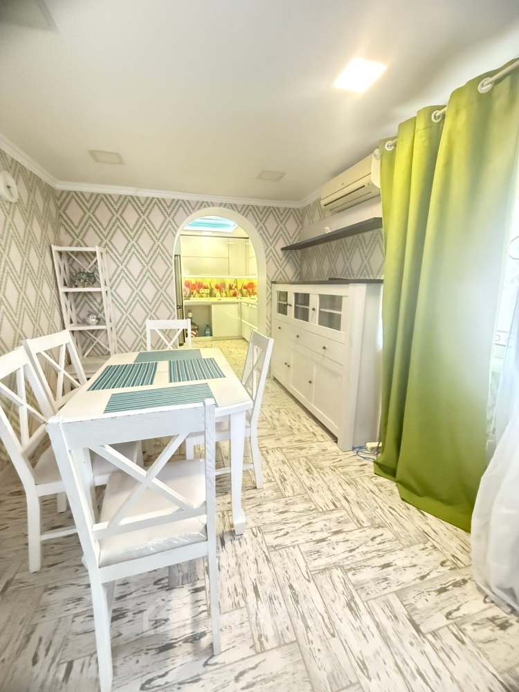 Фото квартиры, г. Черноморск, ул. Лазурная 7 (21465-2)