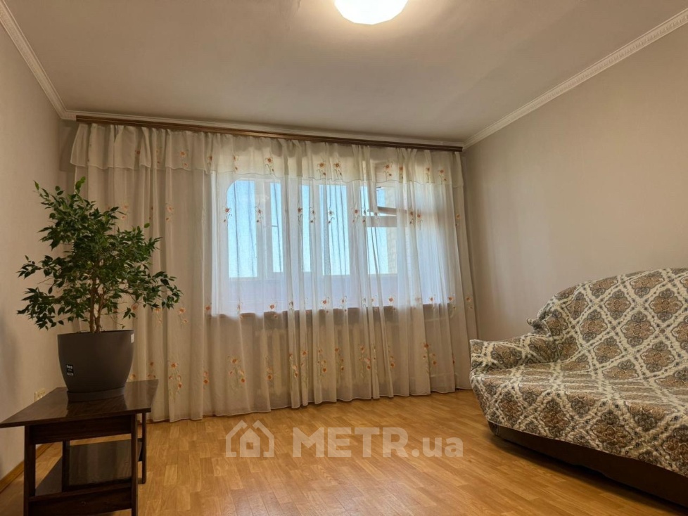 Фото квартиры, г. Черноморск, проспект Мира 35Б (21470-2)