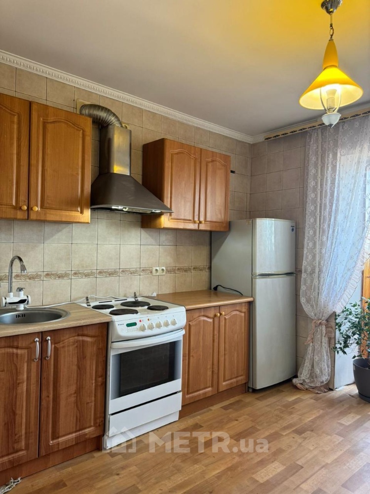 Фото квартиры, г. Черноморск, проспект Мира 35Б (21470-5)