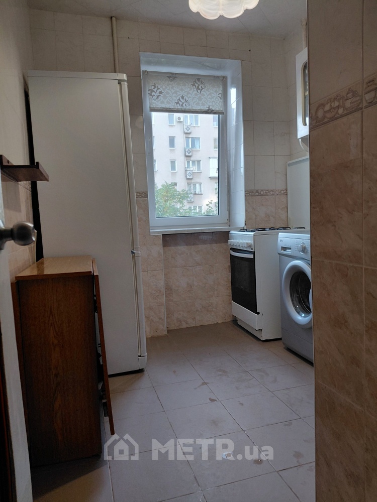 Фото квартиры, г. Одесса, ул. Ильфа и Петрова 6/1 (21472-23)