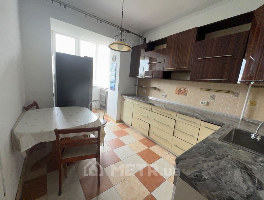 Фото квартири, м. Чорноморськ, вул. 1 Травня 1Г (21498-8)