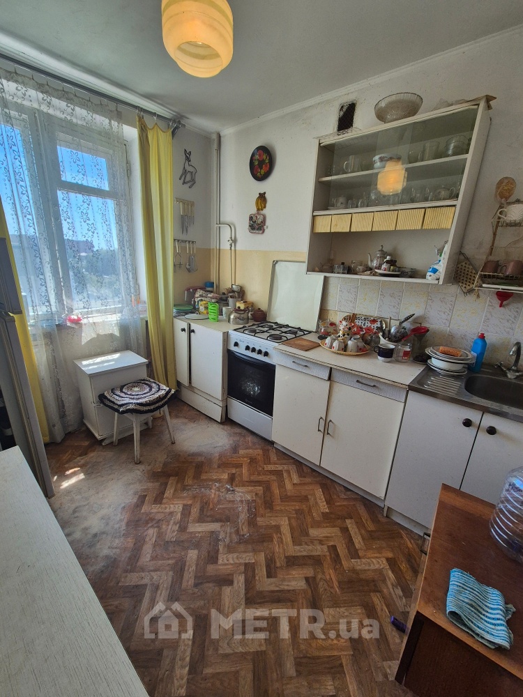 Фото квартиры, г. Черноморск, ул. Парусная 16 (21506-12)