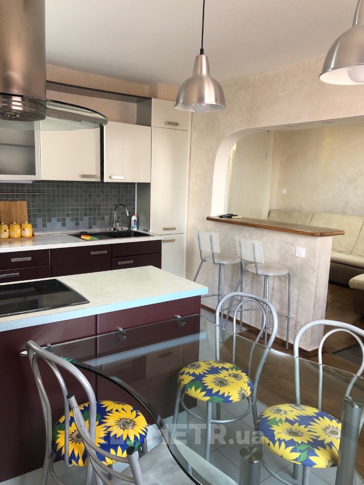 Фото квартиры, г. Одесса, ул. Леонтовича 6Б (21509-8)