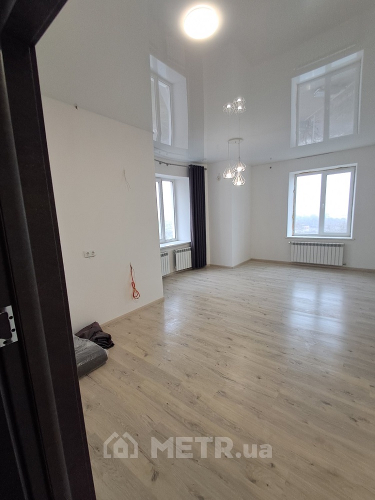 Фото квартиры, г. Черноморск, пер. Хантадзе 8 (21526-1)