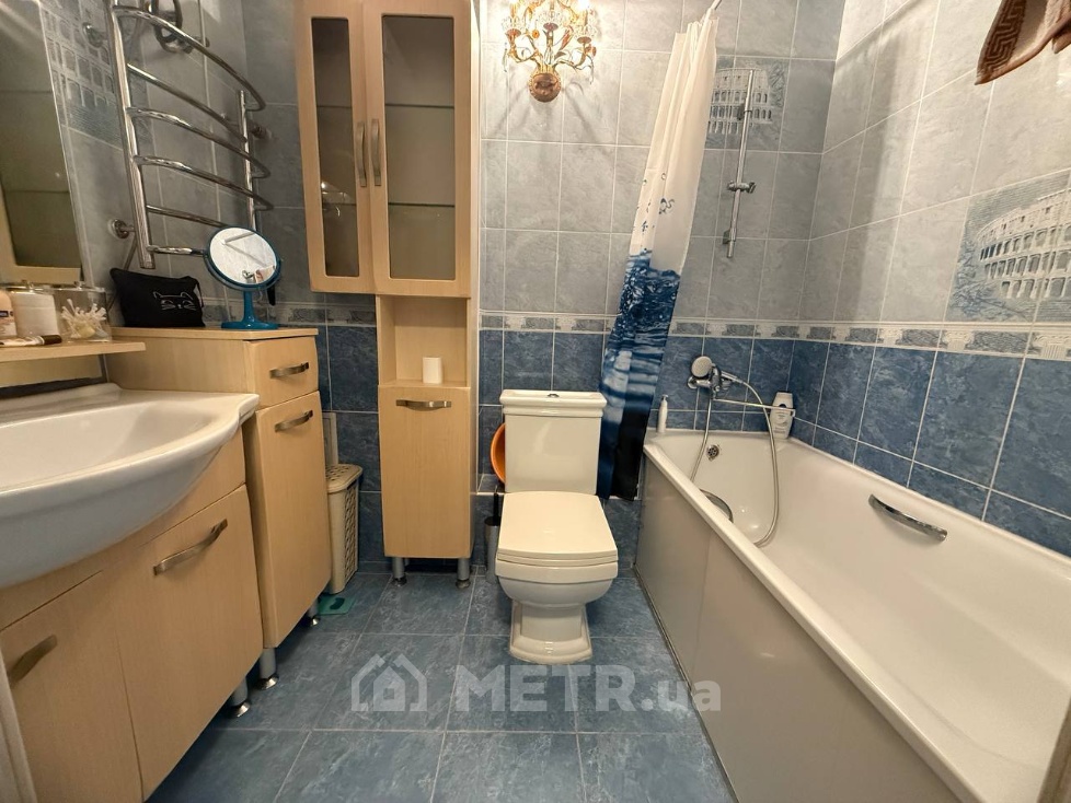 Фото квартиры, г. Черноморск, ул. 1 Мая 19 (21536-11)