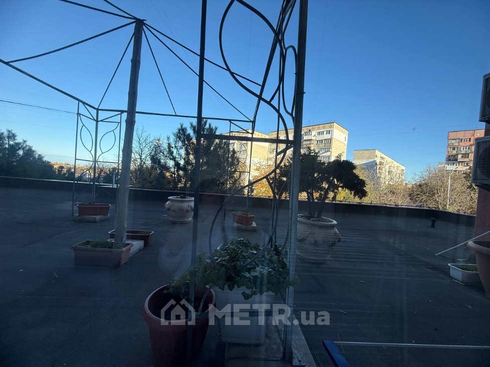 Фото квартиры, г. Черноморск, ул. 1 Мая 19 (21536-13)