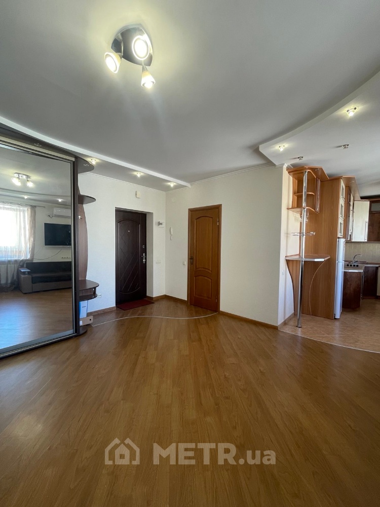 Фото квартиры, г. Одесса, ул. Дюковская 8 (21546-6)