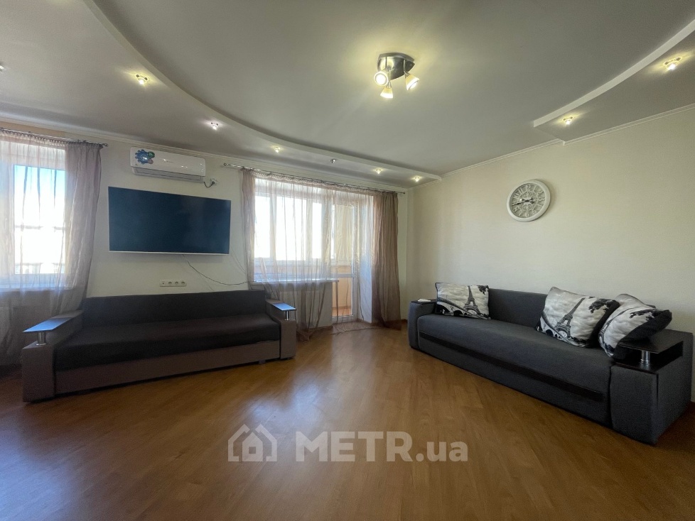 Фото квартиры, г. Одесса, ул. Дюковская 8 (21546-1)