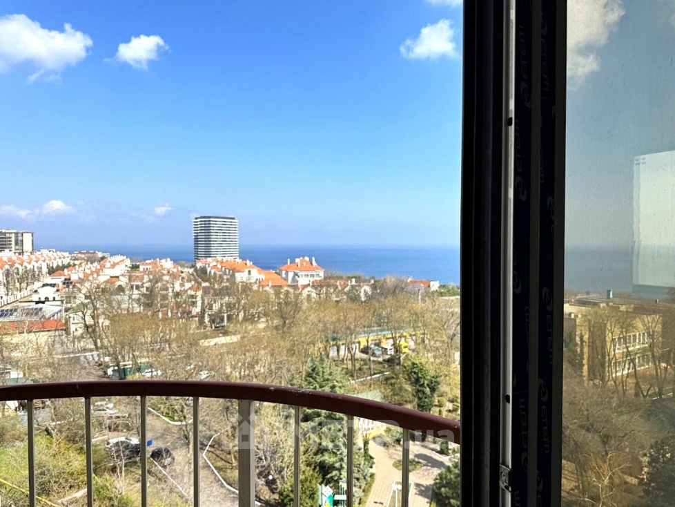 Фото квартиры, г. Одесса, Гагаринское Плато 5А (21571-2)