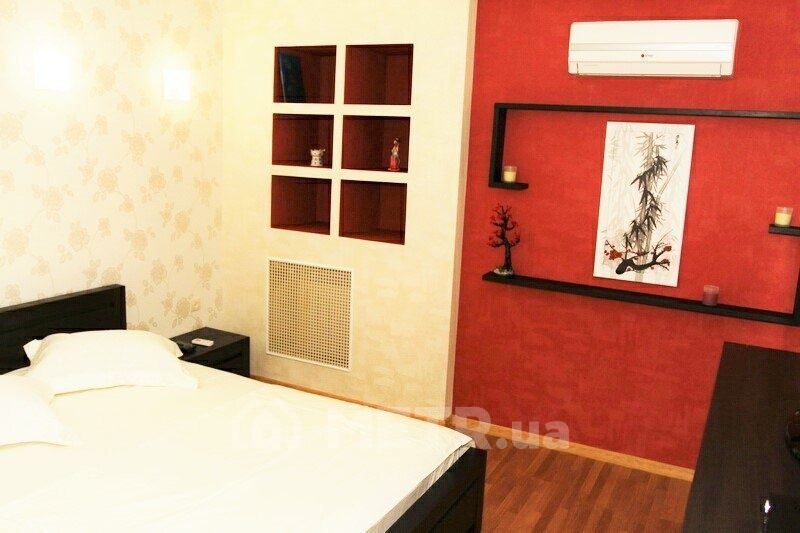 Фото квартиры, г. Одесса, ул. Дерибасовская 10 (21572-3)