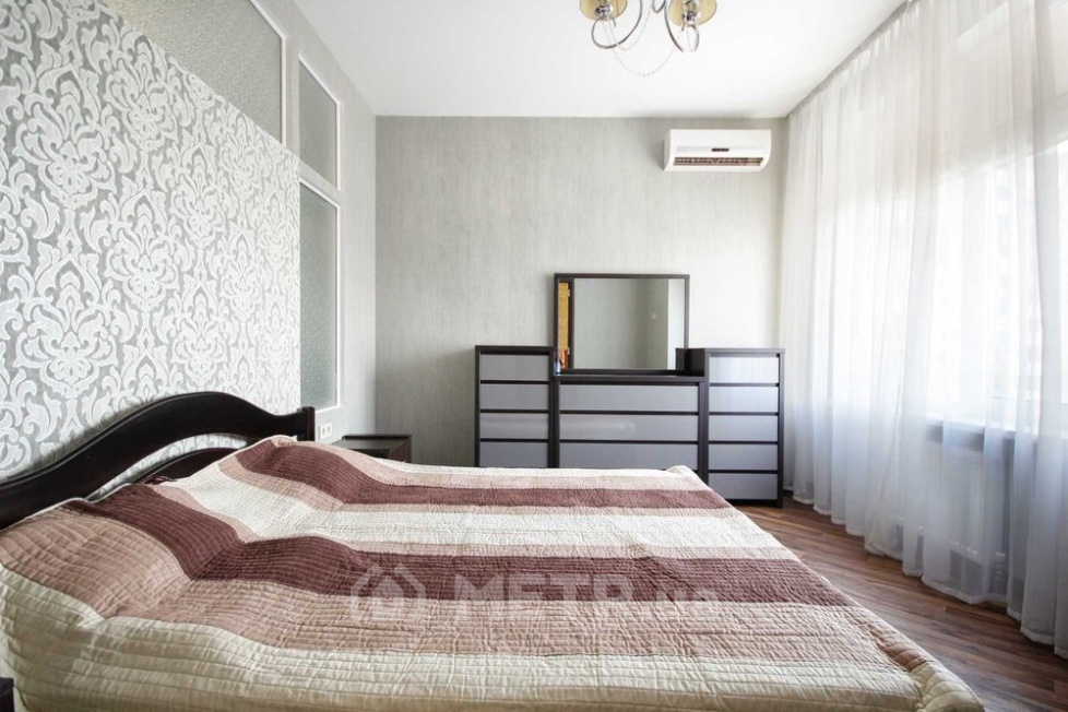 Фото квартиры, г. Одесса, ул. Генуэзская 5 (21573-7)