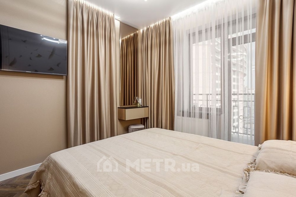 Фото квартиры, г. Одесса, ул. Генуэзская 1Е (21578-14)