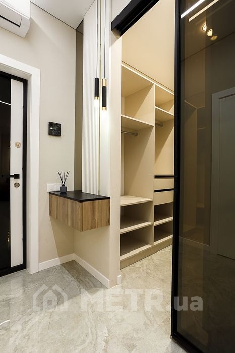 Фото квартиры, г. Одесса, ул. Генуэзская 1Е (21578-11)