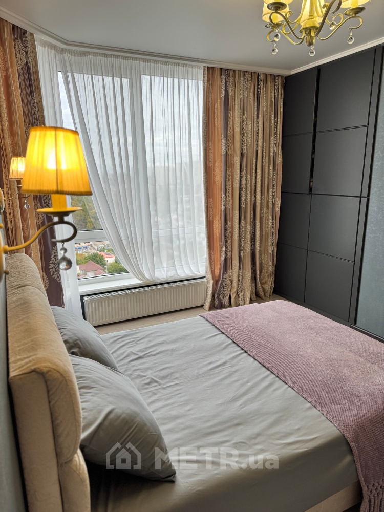 Фото квартиры, г. Одесса, ул. Маршала Малиновского 16Б (21582-2)