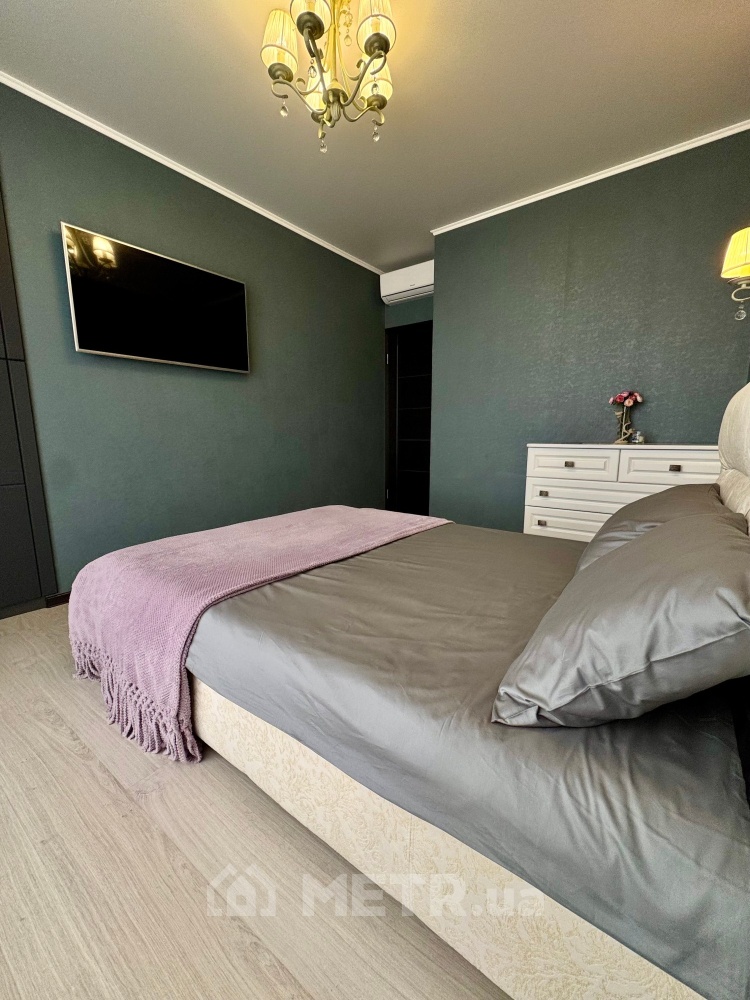 Фото квартиры, г. Одесса, ул. Маршала Малиновского 16Б (21582-3)