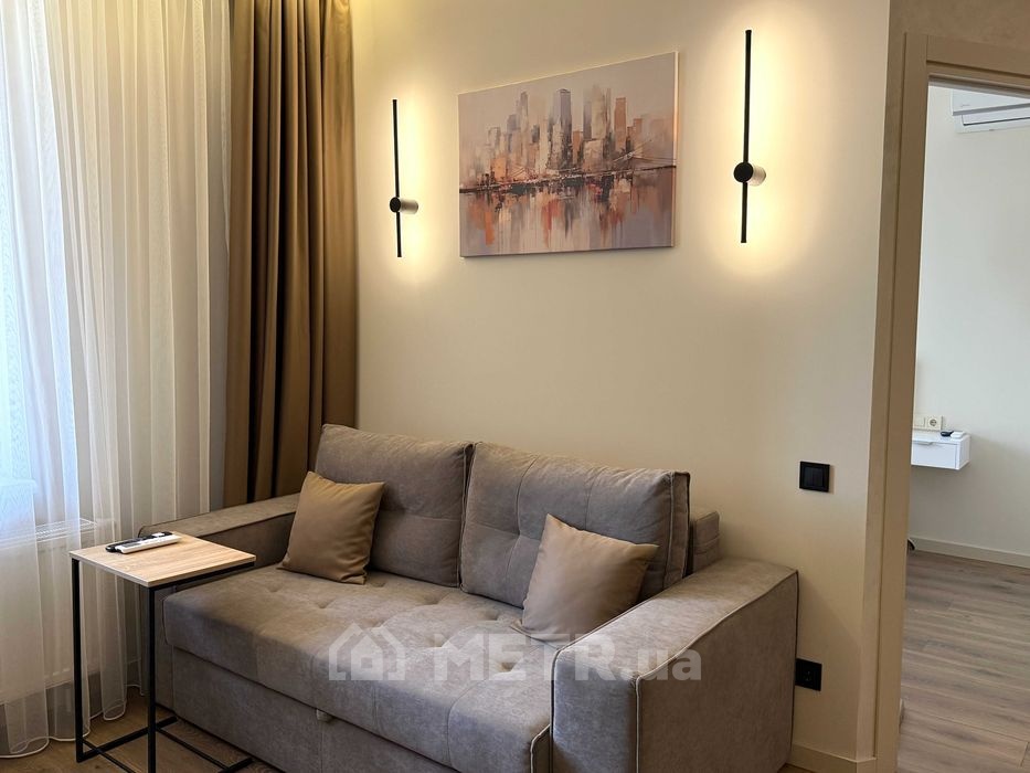 Фото квартиры, г. Одесса, ул. Генуэзская 1В (21592-3)