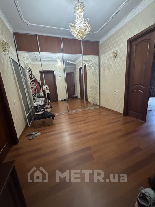 Фото квартиры, г. Черноморск, проспект Мира 2 (21595-9)