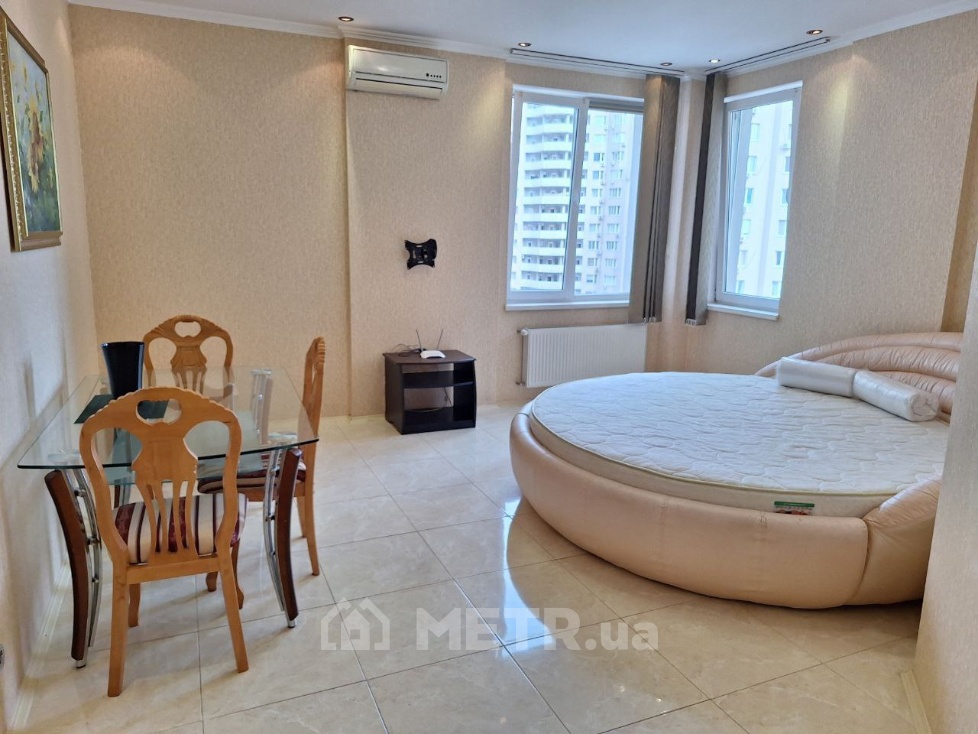 Фото квартиры, г. Одесса, ул. Среднефонтанская 19А (21605-1)