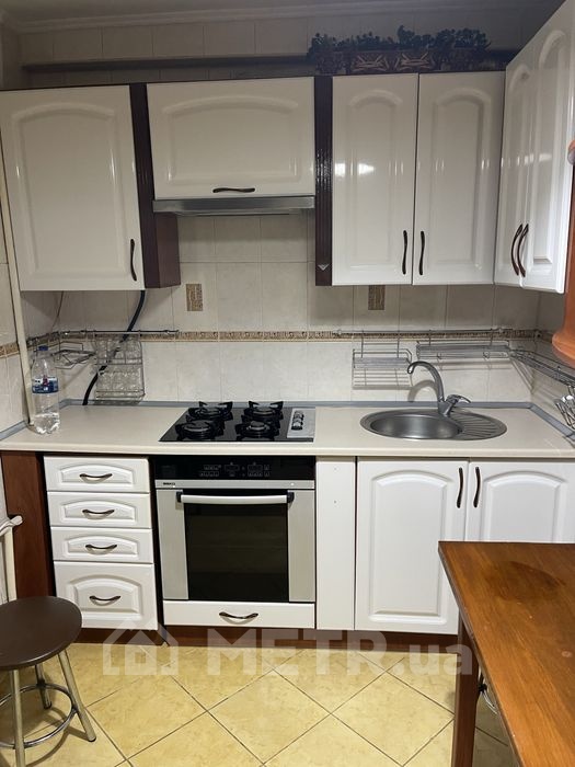 Фото квартиры, г. Черноморск, ул. Виталия Шума 11 (21616-5)