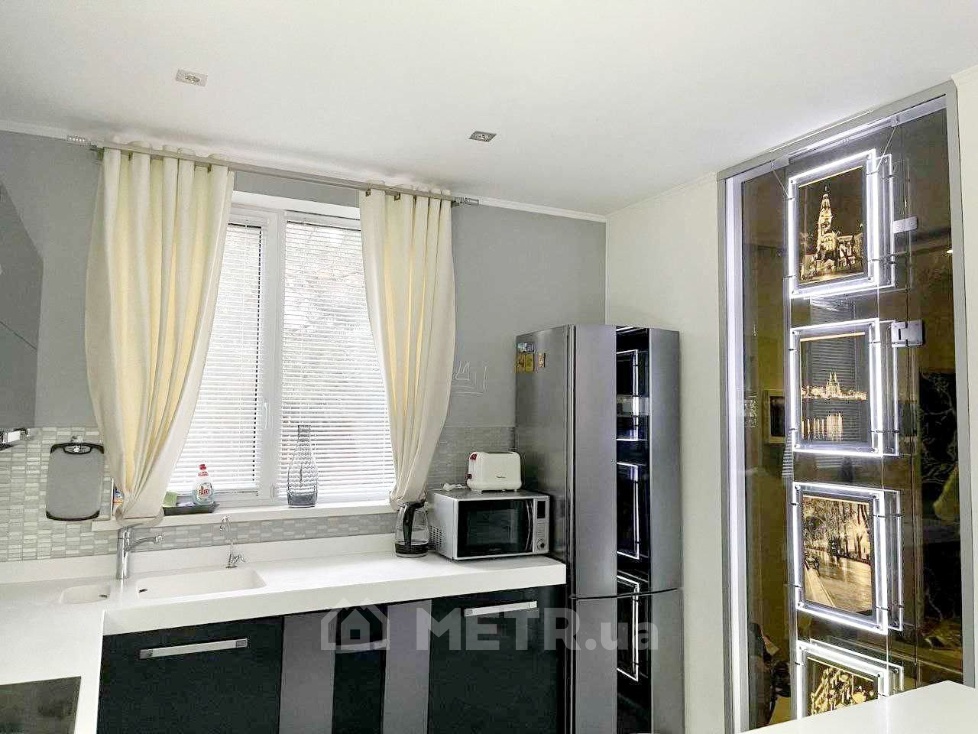 Фото части дома, с. Фонтанка, Фреш таун, ул. Парковая 7 (21620-5)