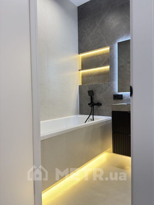 Фото квартиры, г. Одесса, ул. Краснова 3 (СТР) (21644-7)