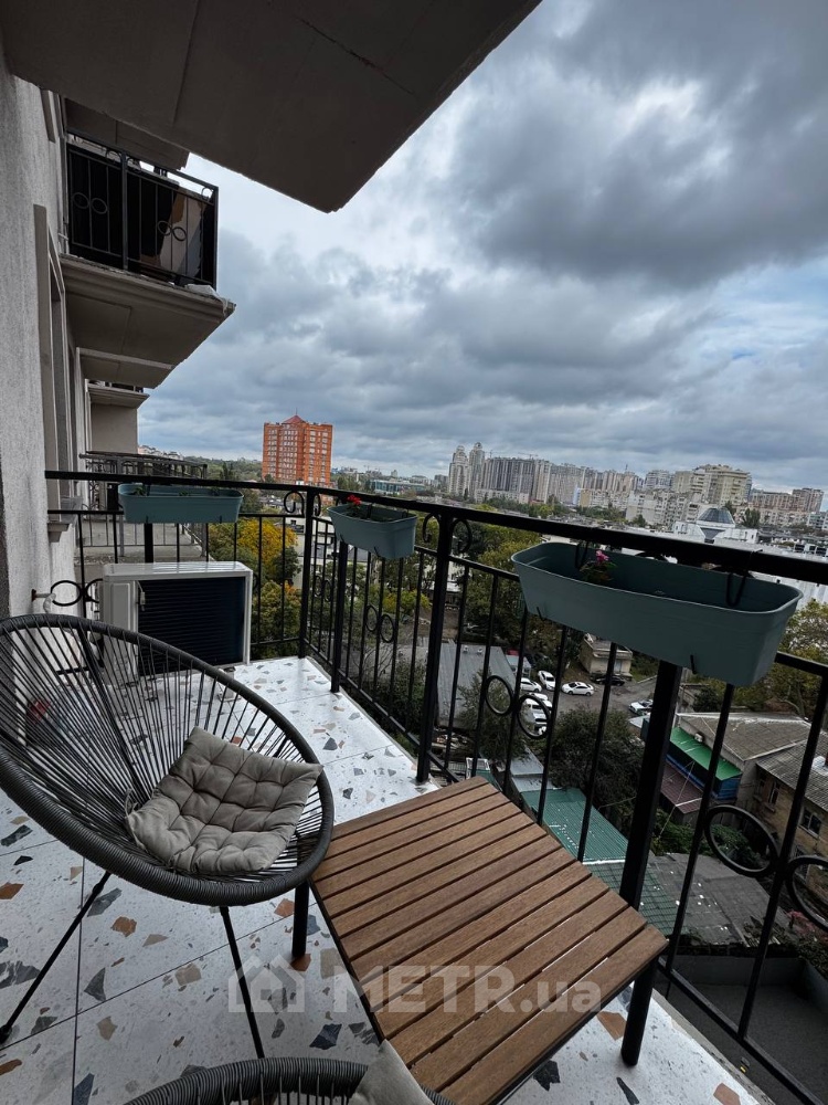 Фото квартиры, г. Одесса, Фонтанская Дорога 25 (21650-13)