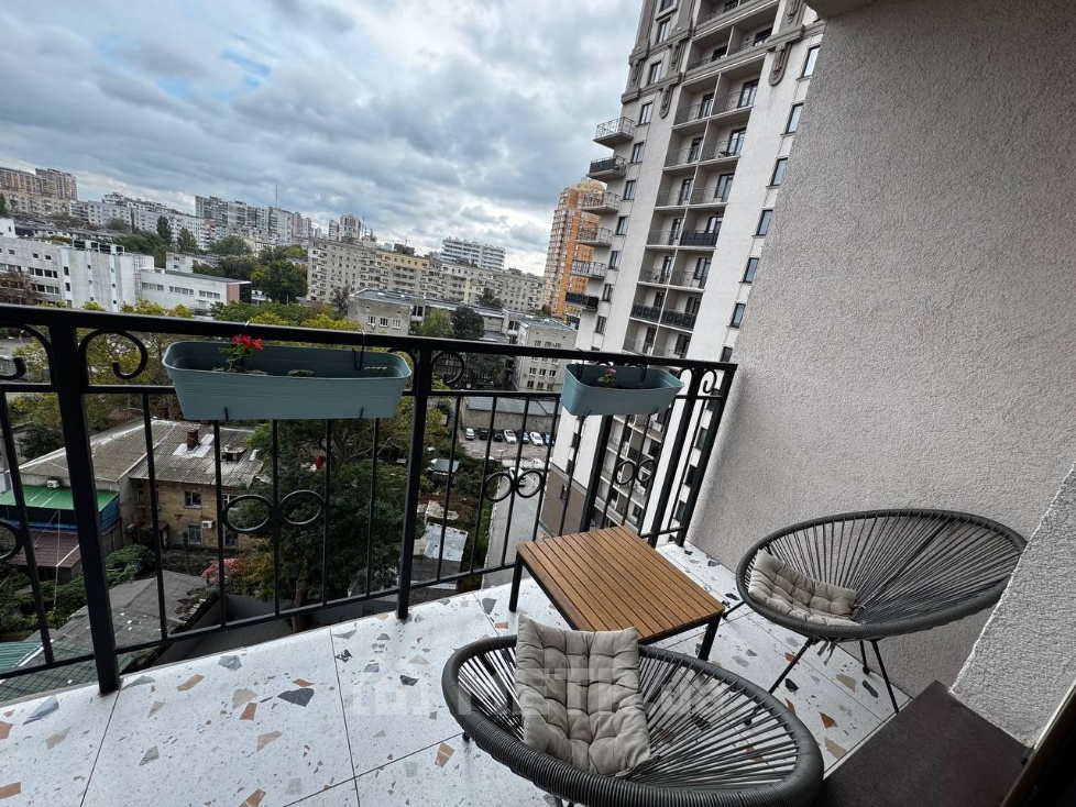 Фото квартиры, г. Одесса, Фонтанская Дорога 25 (21650-14)