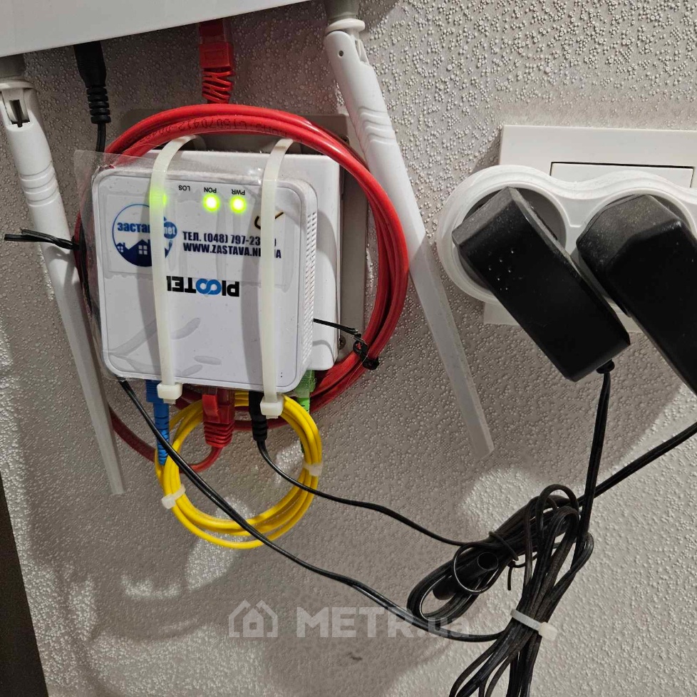 Фото квартиры, пгт Авангард, ул. Проездная 19 (10564-13)