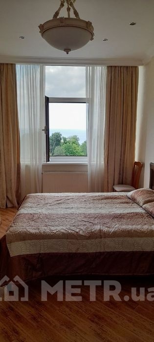 Фото квартиры, г. Одесса, Гагаринское Плато 5А (21663-4)