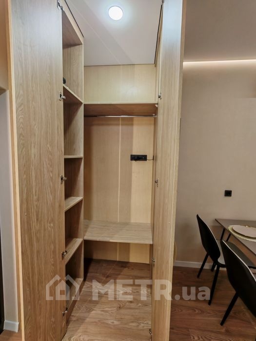 Фото квартиры, г. Одесса, ул. Краснова 3 (СТР) (21667-18)